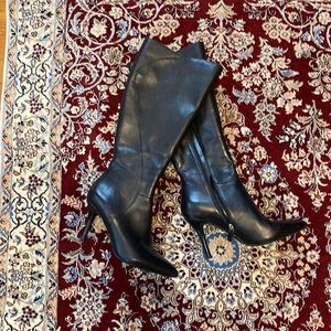 Nine West knee high leather boots size 8 EUC